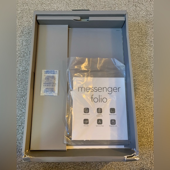 Zagg Messenger Folio 10.5 inch iPad Pro - Picture 3 of 7